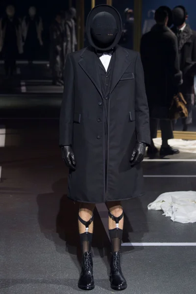 Look 37